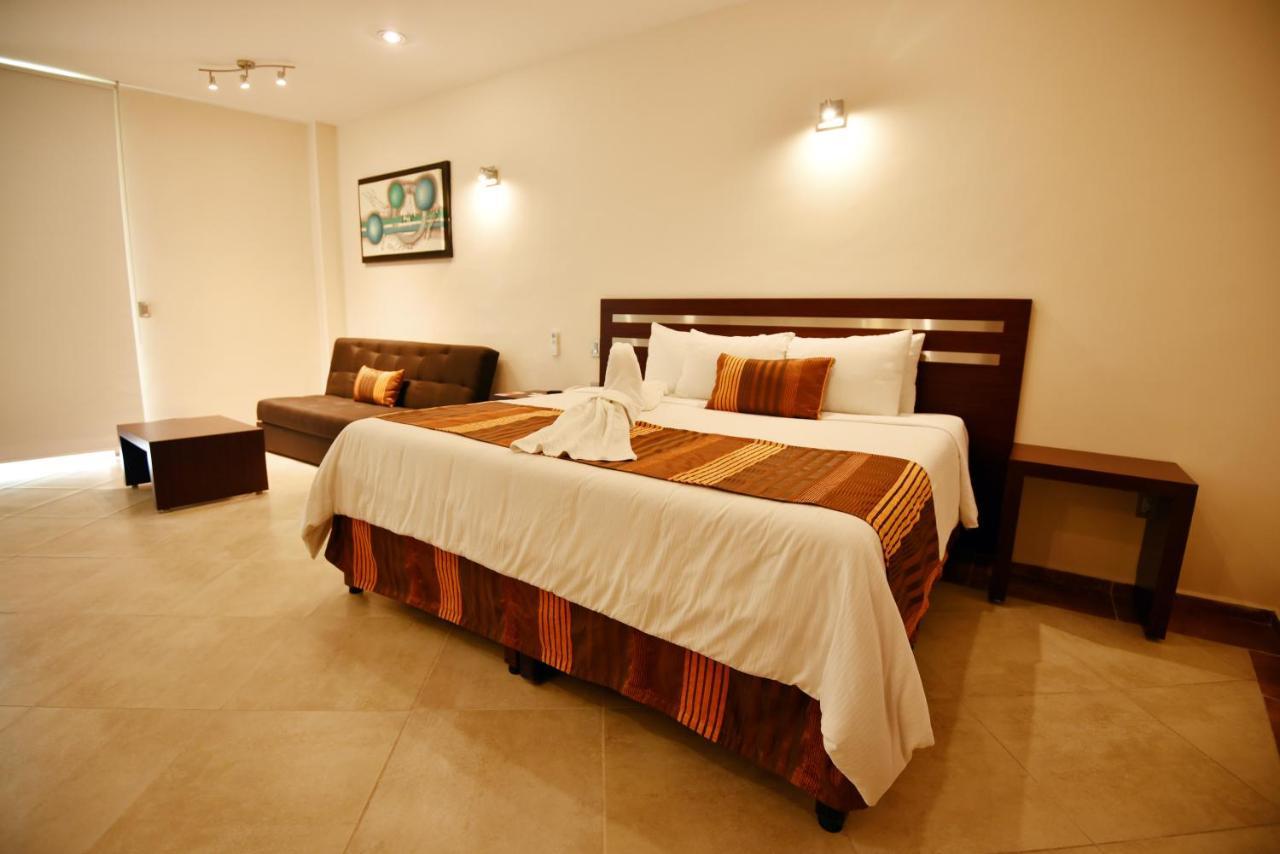 Hotel Quinta 테키스키아판 외부 사진